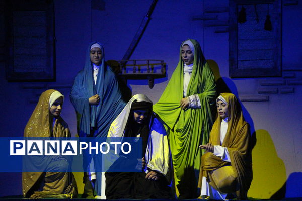 تئاتری با بوی فاطمیه در یزد