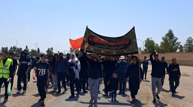 گزارشی از راهپیمایی دلدادگان حسینی در سمنان
