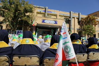 شکوفه‌های دل در بهار عاطفه‌ها شکفت