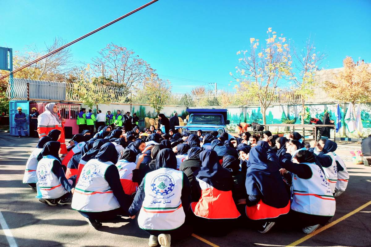 هدف از برگزاری مانور زلزله، افزایش آمادگی دانش‌آموزان و کارکنان مدارس در برابر حوادث طبیعی است