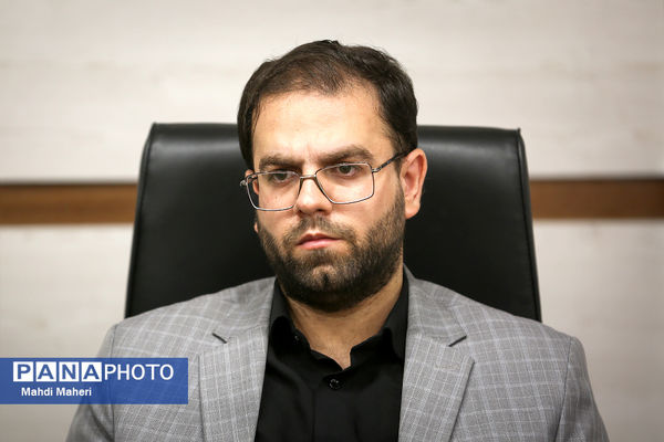تکریم و معارفه قائم مقام سازمان دانش‌آموزی جمهوری اسلامی ایران