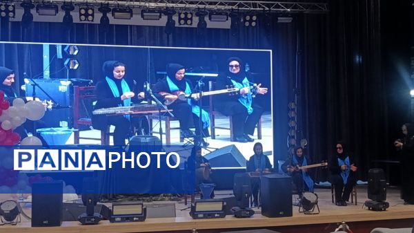 جشن باشکوه ایران بانو در نیشابور 