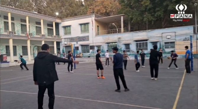 برگزاری اردوی «شبی در مدرسه» در دبیرستان شیخ‌زاده هراتی اصفهان