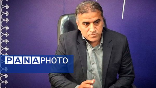 نشست بانوان ستادی با سرپرست آموزش و پرورش قائمشهر