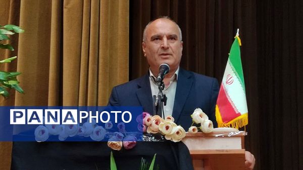 مراسم یادبود خیر مدرسه‌ساز در کوهدشت 