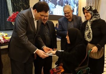 تجلیل از توانمندی‌ها و هنرآفرینی‌های افراد دارای معلولیت در شهرستان شهریار
