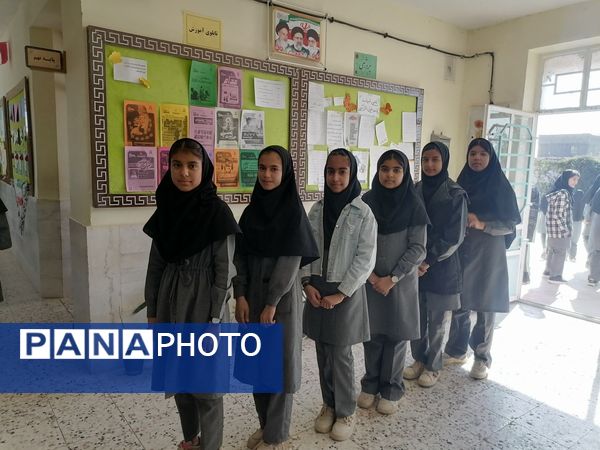 انتخابات شورای دانش آموزی در دبیرستان حاج مهدی روحانی خلیل آباد 