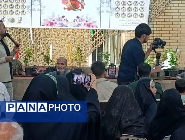  یادبود یکصد شهید پایگاه خیابان آیت‌الله یثربی(ره) کاشان