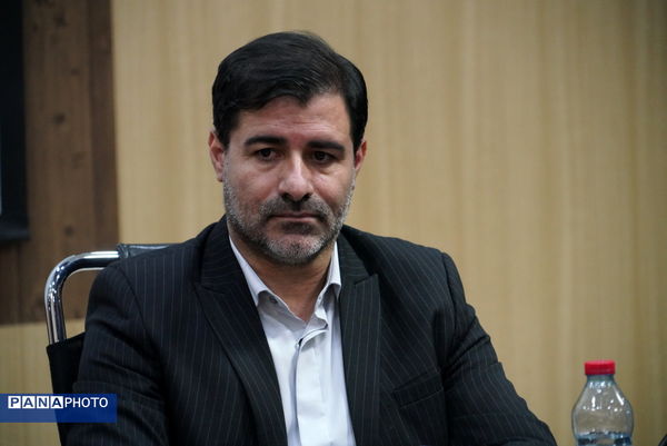 نخستین نشست قطبی کمیسیون تخصصی دوازدهمین دوره مجلس دانش‌آموزی جمهوری اسلامی ایران به میزبانی استان اصفهان