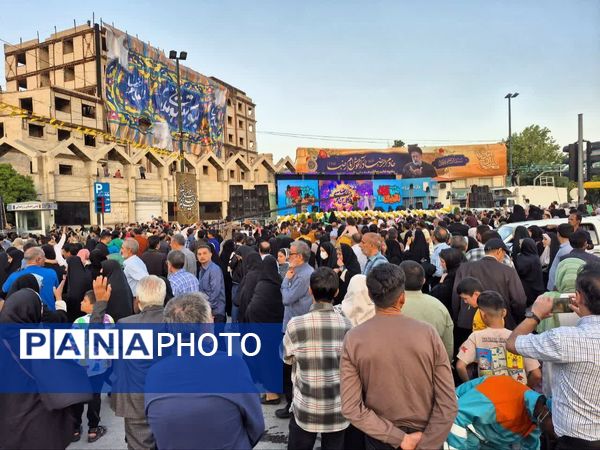  جشن بزرگ امام رضایی‌ها در مشهد مقدس