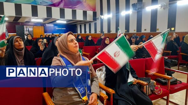 کارگاه توانمند مربیان پیشتاز کانون برادران قائمشهر