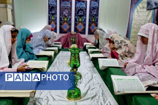 مراسم اختتامیه اعتکاف دانش آموزی در ناحیه دو شهرری 