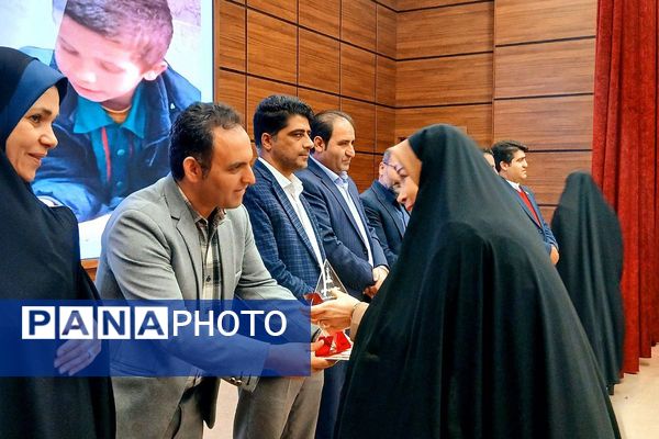 اختتامیه بیستمین‌ جشنواره طلایه داران دوره ابتدایی در شهرستان ملارد