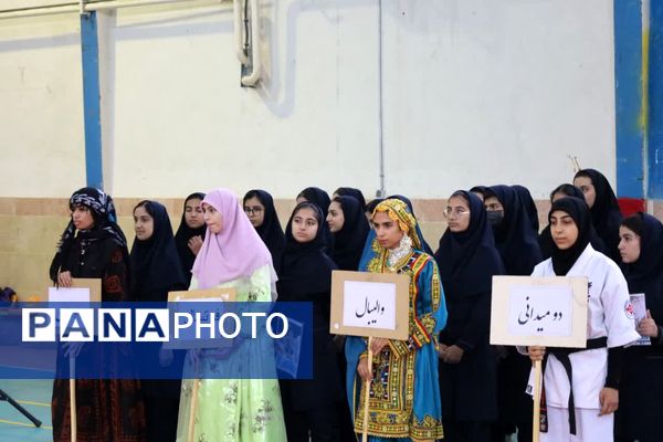 آیین افتتاحیه المپیاد ورزشی درون‌مدرسه‌ای در یزد