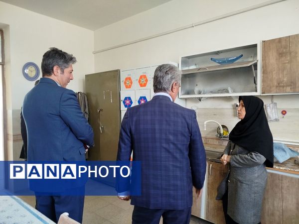 بازدید اداره‌کل آموزش و پرورش خراسان از بخش‌های مختلف آموزش و پرورش شهرستان فاروج 