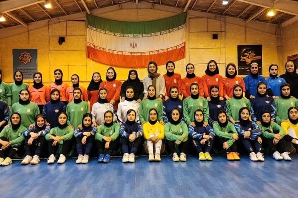 پیروزی دختران فوتسالیست ملی پوش  مقابل صالحین تهران