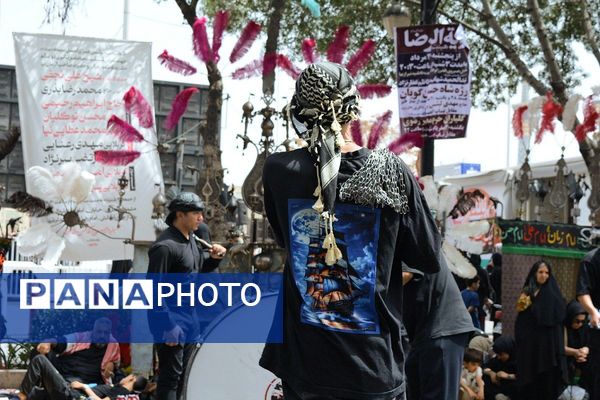 انا علی العهد، ما نسل ظهوریم