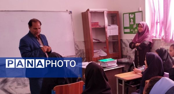 حضور راهبر آموزش و پرورش شهرستان خلیل‌آباد در آموزشگاه فرهنگ 