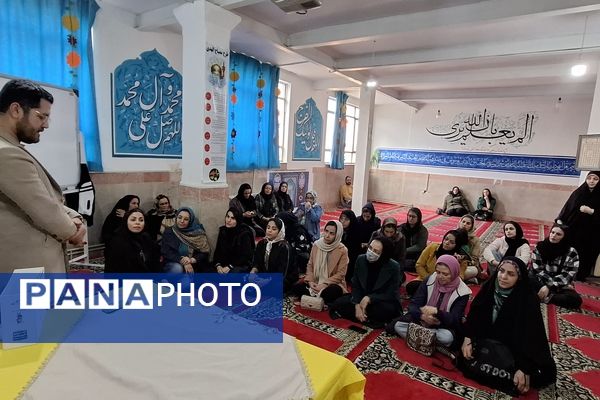 کارگاه تربیت قصه محور ویژه آموزش خانواده و اولیا دبستان هیات امنایی ملاصدرا