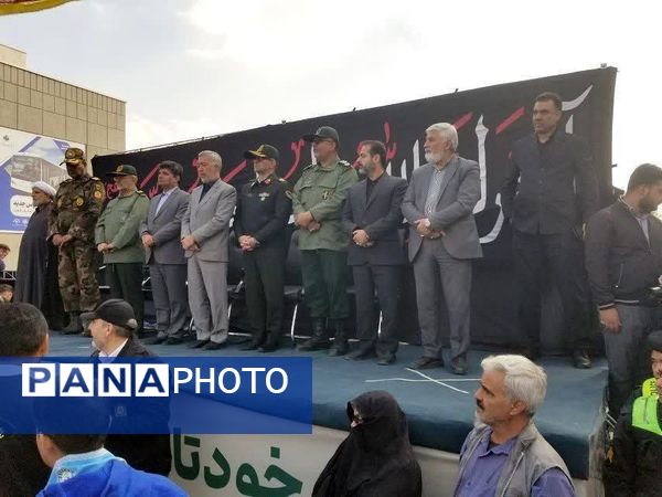 حضور پررنگ جوانان دهه هشتادی