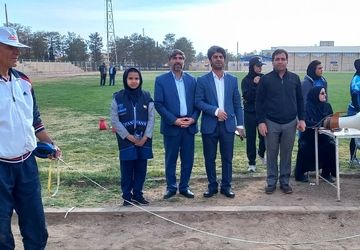 برگزاری مسابقات دو و میدانی دانش‌آموزان متوسطه دوم در آباده