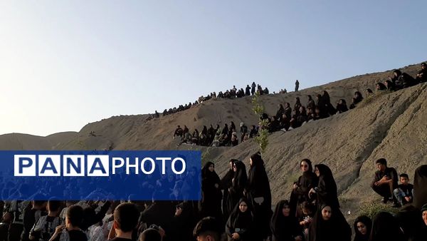 آیین زنجیر زنی و عزاداری روز تاسوعای حسینی