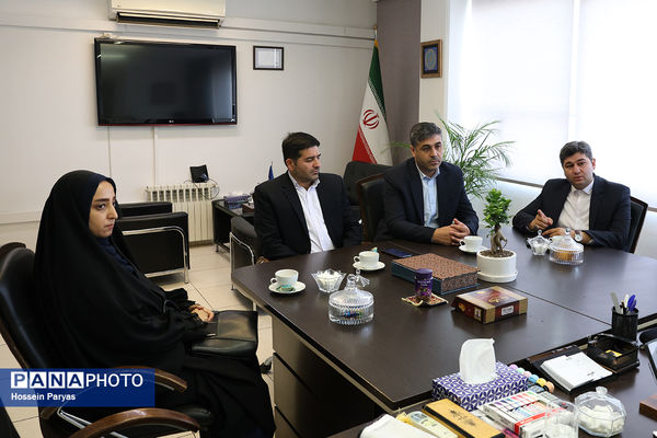 دیدار مسئولان سازمان دانش‌آموزی و خبرگزاری پانای آذربایجان شرقی با مدیرعامل خبرگزاری پانا