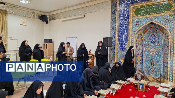 جلسه مسئولین هیئت‌های مذهبی مدارس متوسطه ناحیه ۶