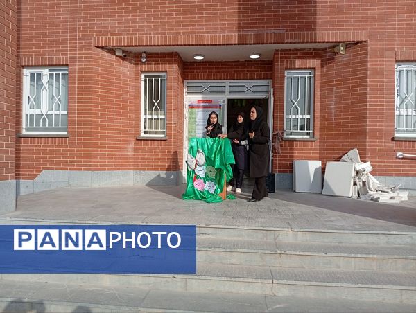 مراسم زنگ مهر در دبیرستان مشکات