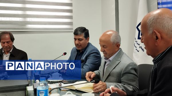 افتتاح اتاق خبر در مجمع خیرین مدرسه ساز خراسان رضوی 