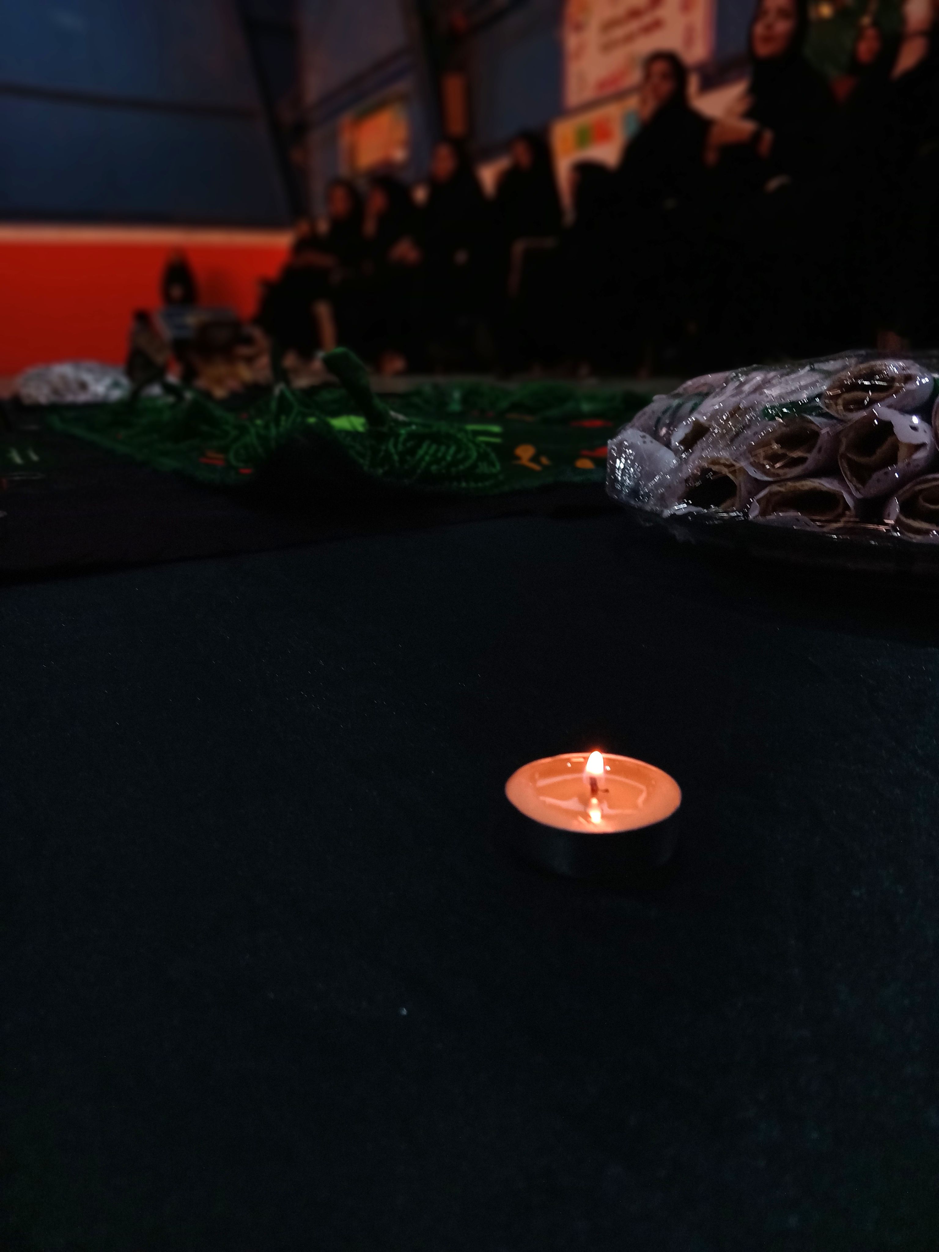 مراسم عزاداری سالروز شهادت حضرت زهرا(س)با حضور دختران ورزشکار شهر جعفریه قم 