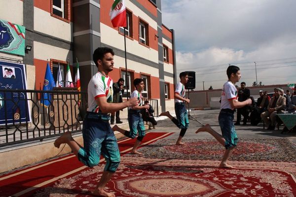 آیین افتتاح آموزشگاه شهیدان سعید و محمد طوقانی بهارستان دو