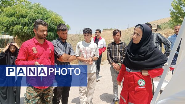 آموزش چادرزنی و برپایی کمپ امدادی به فراگیران هلال احمر در مارگون