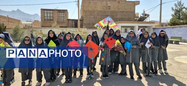 جشن روز کودک در دبستان علمدار تفت