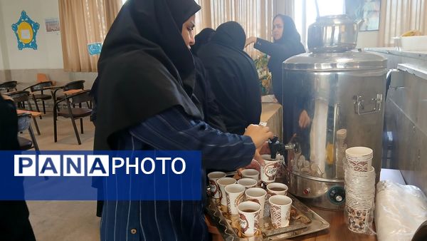 برگزاری انتخابات انجمن اولیا و مربیان دبیرستان فاطمیه ناحیه یک کرج