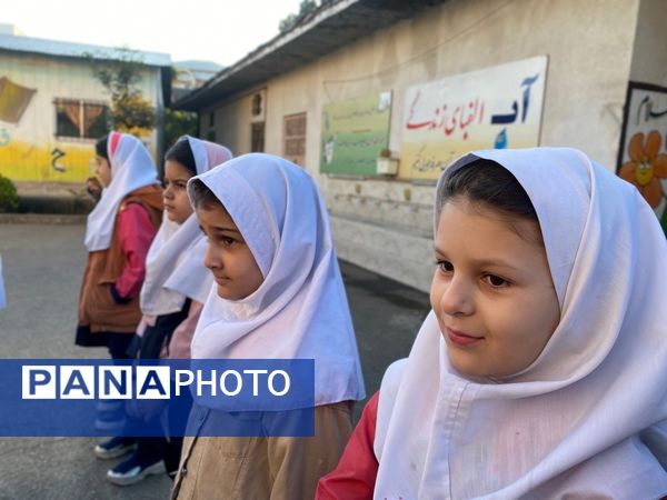 صبحگاه در مدرسه پاهکیده املش