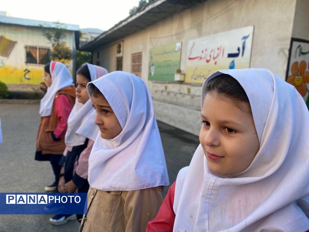 صبحگاه در مدرسه پاهکیده املش