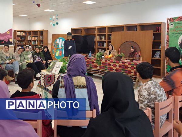 دورهمی ادبی نوجوانان با حضور « افسانه شعبان نژاد » در قم