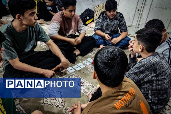 زمزمه‌های آرامش در هیاهوی نوجوانی 