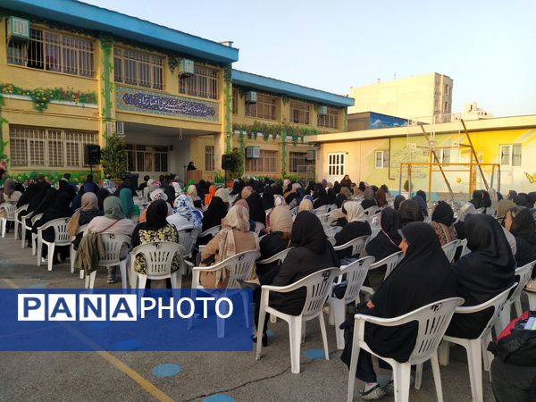 انتخابات انجمن اولیا و مربیان در دبیرستان علی افشارنژاد 