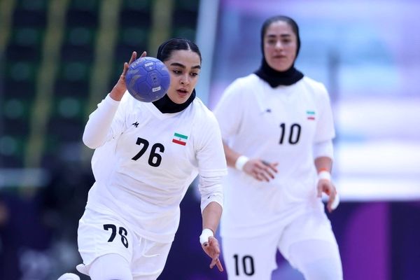 جنگنده اما ناکام؛ هندبال زنان ایران برابر ترکیه تن به شکست داد