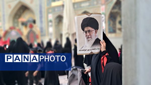 گردهمایی باشکوه بانوان مشهدی در اجتماع "یک ایران یک زینب" در حرم مطهر رضوی
