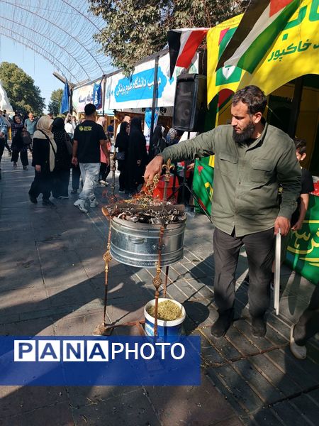 جشن بزرگ «مهمانی امت احمد(ص)» در سنندج 