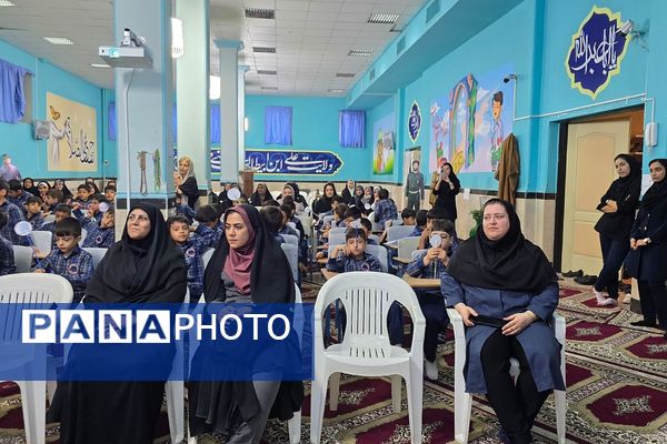 لبخندهای سالم در جشن دندان شماره شش مدرسه پسرانه شاهد شهید جنیدی
