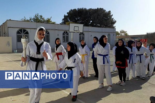 افتتاح المپیاد ورزشی، جشنواره‌ای از شور و نشاط در مدرسه زکیه صباشهر
