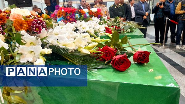 عطر ورود شهداى گمنام در استان چهارمحال و بختیاری 