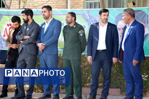 شکوه حضور مردم شهرستان سامان در راهپیمایی یوم‌الله ۱۳ آبان