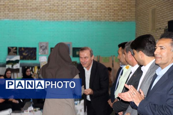جشن گرامیداشت مقام معلم در شهرستان سملقان
