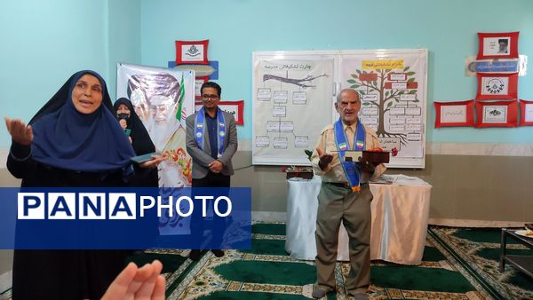 بازدید و ارزیابی بازرسان کشوری از فعالیت‎‌‌های تشکیلاتی پیشتازان دبستان رستگارمقدم مشهد