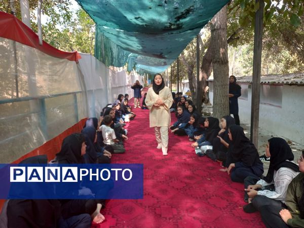 برگزاری دوره توانمندسازی دانش‌آموزان و والدین ناحیه 5 مشهد